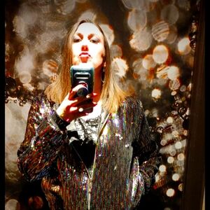 Meet your Posher, Jenny